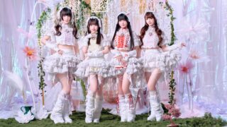 きゅるりんってしてみて
